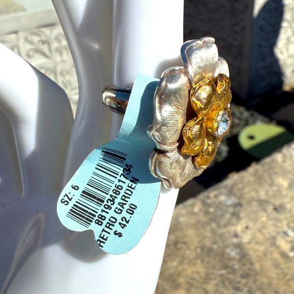 RETIRED Brighton Retro Garden Flower Ring Sz 6 - Picture 7 of 8